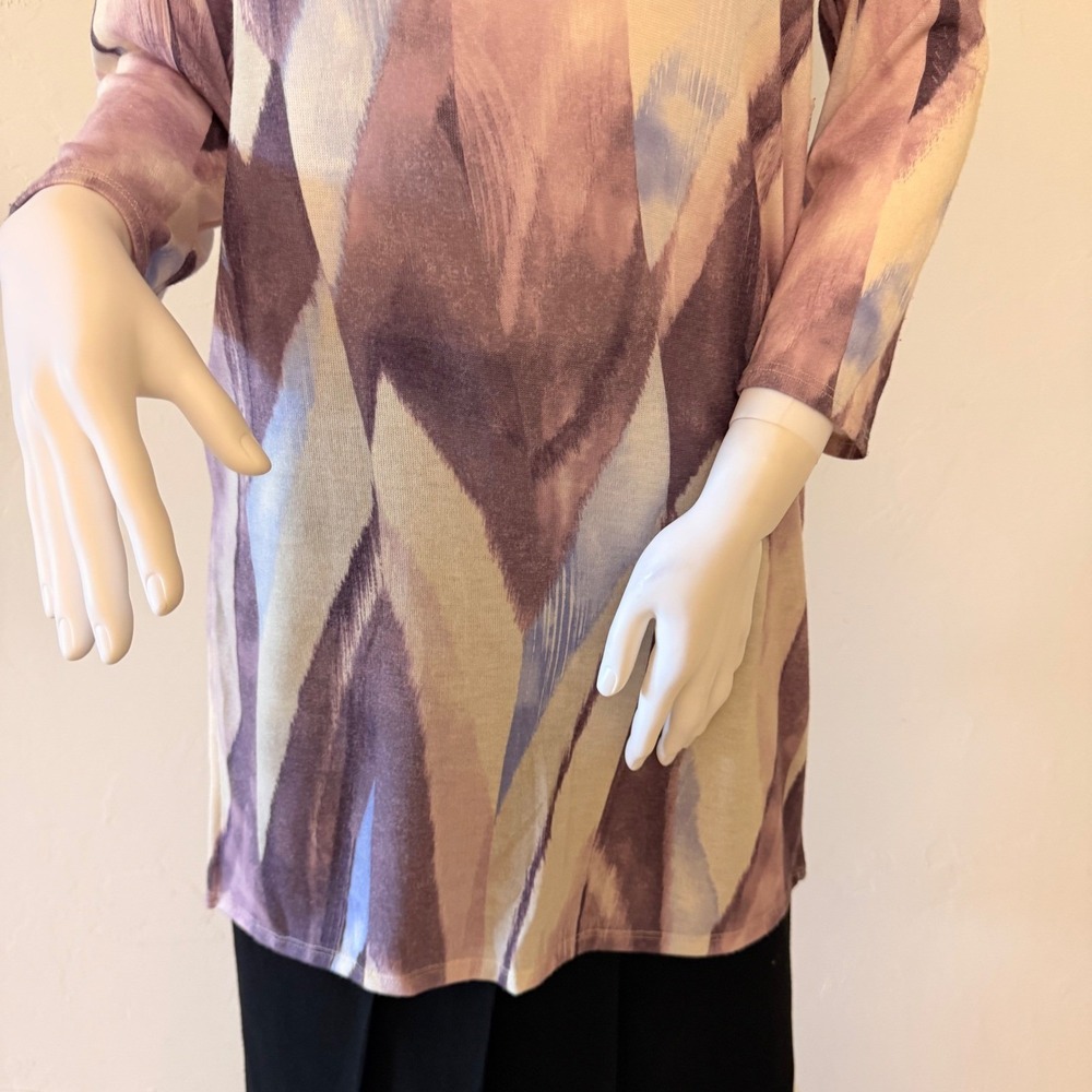 NWT Chico's Women's Abstract Print Tunic Top Purple Blue 3/4 Sleeve Size 0 - Picture 3 of 15